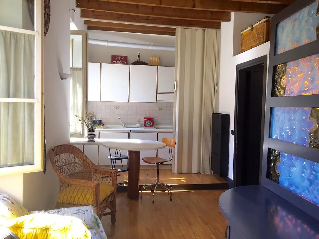דירה מילאנו Lovelyloft - Alzaia Naviglio איטליה